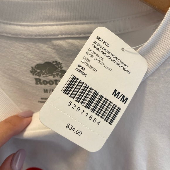 NWT 🏷️ Roots Canada t-shirt M - Picture 2 of 3